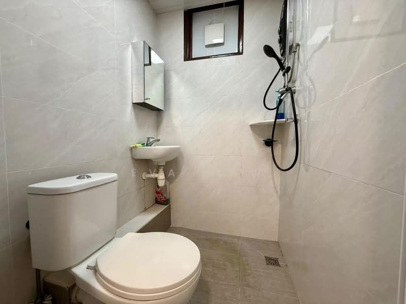 Apartment for Sale at The Rise Collection 1 - Eva Liew - Bathroom - PropertyGuru.com.my