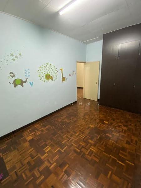 Terraced House for Sale in Kota Kemuning (Shah Alam) - Joe Chan - Bedroom - PropertyGuru.com.my
