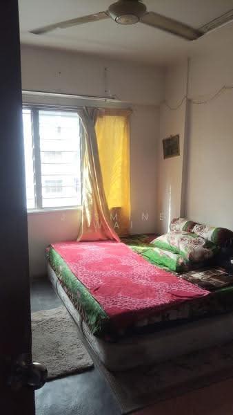 Condominium for Sale at Pelangi Damansara - Jasmine Wai - Bedroom - PropertyGuru.com.my