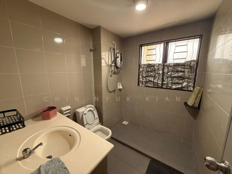 Rumah Teres 2-Tingkat untuk Disewa di Bandar Damai Perdana (Cheras) - Chin Nyuk Kian - Bathroom - PropertyGuru.com.my