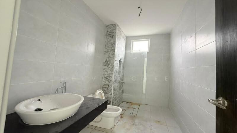 Rumah Kluster untuk Dijual di Skudai (Johor) - Kelvin Chee - Bathroom - PropertyGuru.com.my