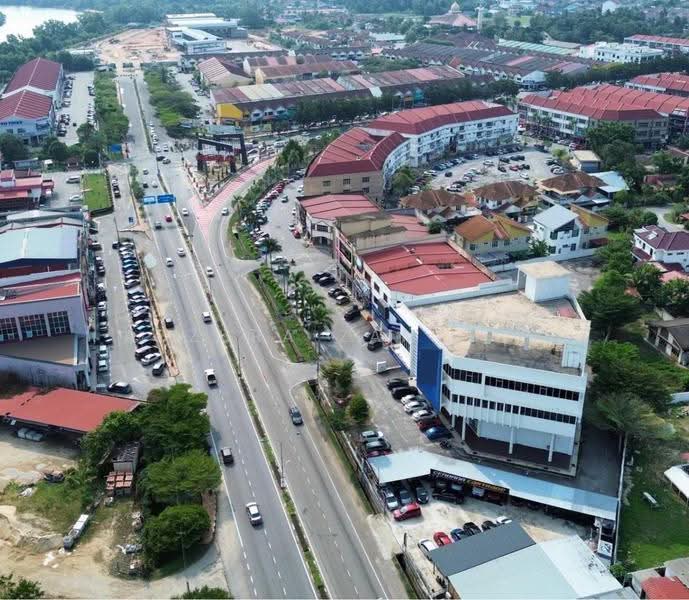 Shop / Office for Sale in Bandar Chukai (Cukai) - Adzura Zamedin - Exterior - PropertyGuru.com.my