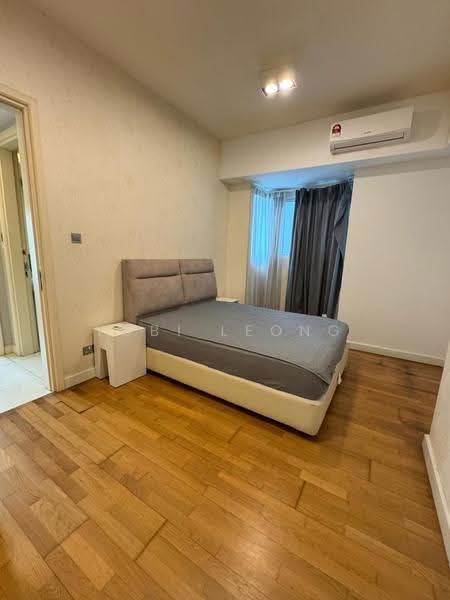 Kondominium untuk Disewa di Tiffani Kiara - Yubi Leong - Bedroom - PropertyGuru.com.my