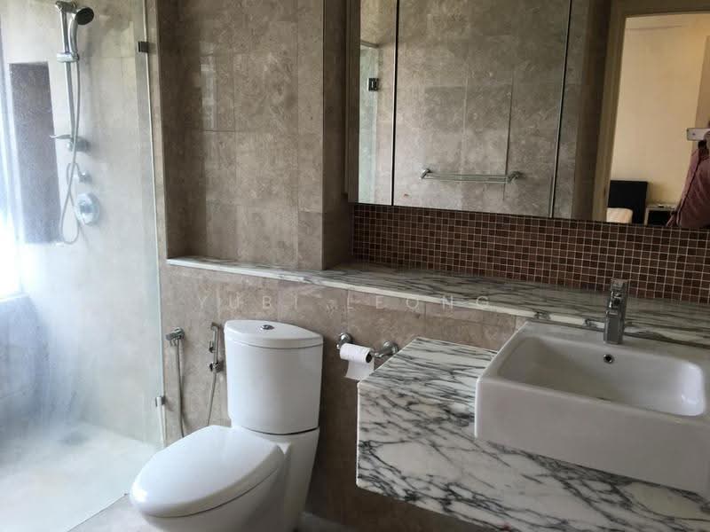 Kondominium untuk Disewa di Tiffani Kiara - Yubi Leong - Bathroom - PropertyGuru.com.my