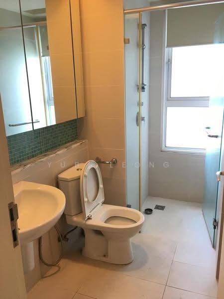 Kondominium untuk Disewa di Tiffani Kiara - Yubi Leong - Bathroom - PropertyGuru.com.my