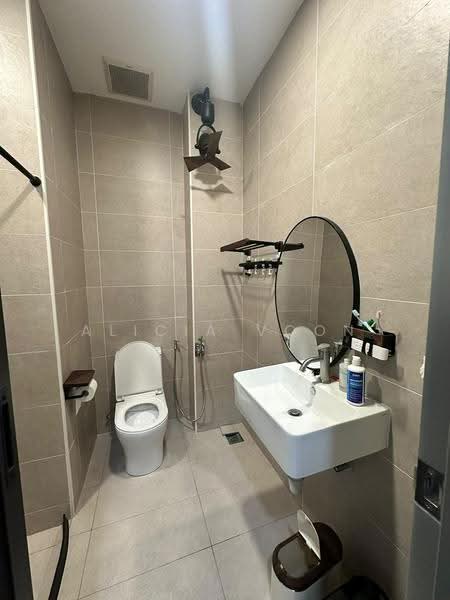 Rumah Teres 2-Tingkat untuk Disewa di Taman Ponderosa (Johor Bahru) - Alicia Voon - Bathroom - PropertyGuru.com.my