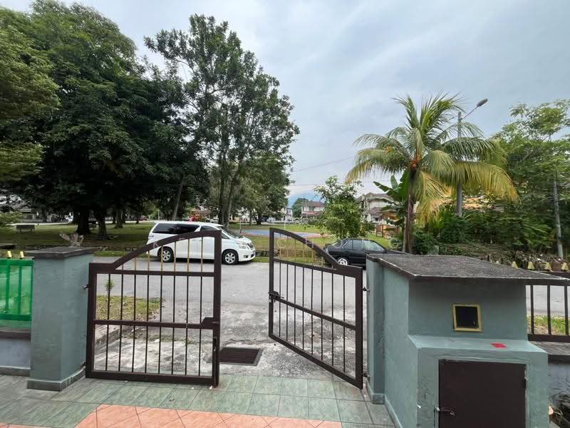 Rumah Banglo untuk Dijual di Taman Tasik Semenyih (Semenyih) - Kent Chong - Exterior - PropertyGuru.com.my