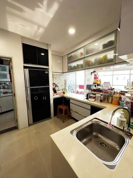 Kondominium untuk Dijual di The View Condominium - John Cheah - Kitchen - PropertyGuru.com.my