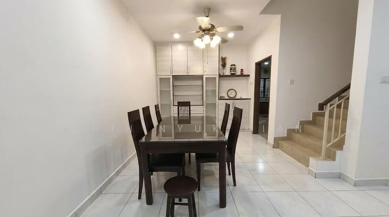Rumah Teres 2-Tingkat untuk Disewa di Cheras (Selangor) - Chin Nyuk Kian - Dining Room - PropertyGuru.com.my