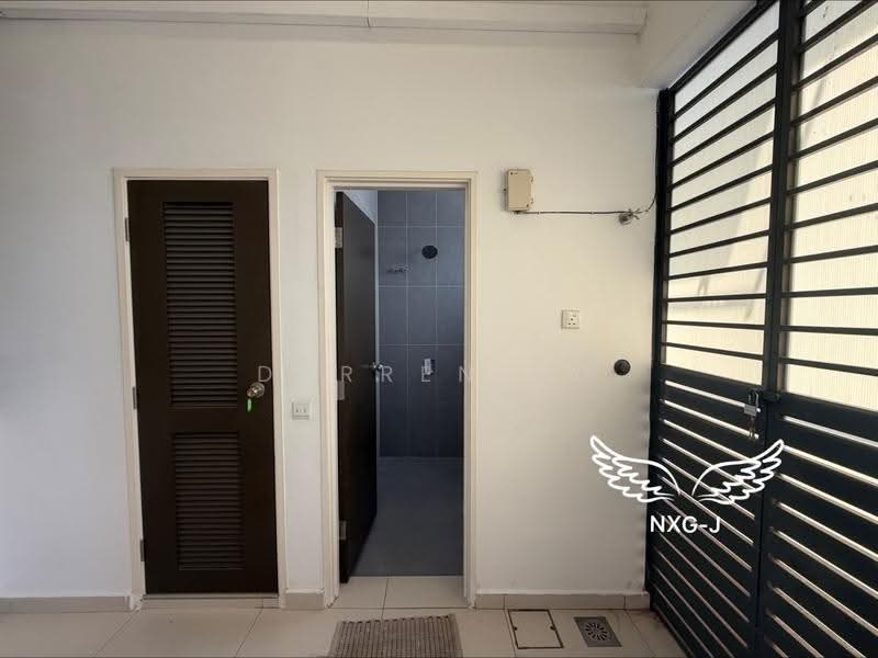 3-storey Terraced House for Sale in Shah Alam (Selangor) - Darren Ng - Bathroom - PropertyGuru.com.my