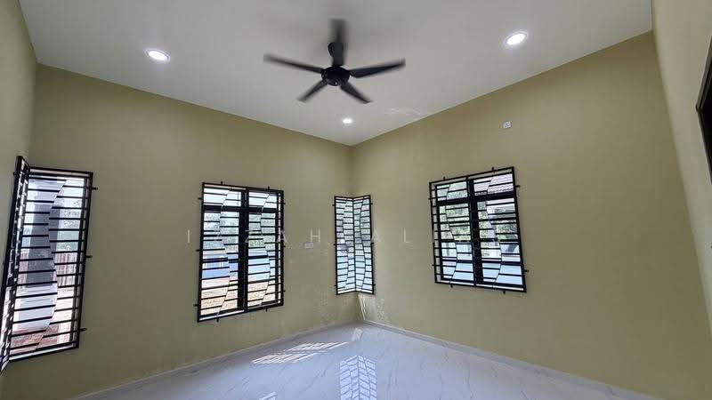 Bungalow House for Sale in Kampung Nyior (Kuala Paka) - Izzah Alias - Interior - PropertyGuru.com.my