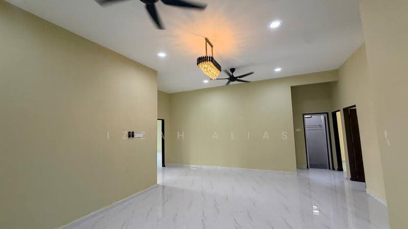 Bungalow House for Sale in Kampung Nyior (Kuala Paka) - Izzah Alias - Living Room - PropertyGuru.com.my