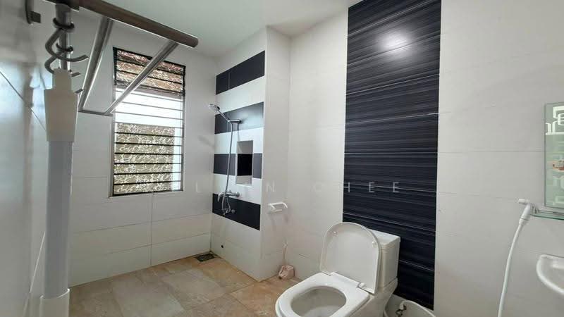 Rumah Kluster untuk Dijual di Taman Nusa Bestari (Iskandar Puteri (Nusajaya)) - Kelvin Chee - Bathroom - PropertyGuru.com.my
