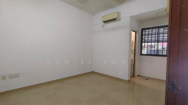 1-storey Terraced House for Sale in Taman Johor Jaya (Johor Bahru) - Daniel Yong - Interior - PropertyGuru.com.my