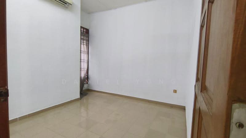 1-storey Terraced House for Sale in Taman Johor Jaya (Johor Bahru) - Daniel Yong - Interior - PropertyGuru.com.my