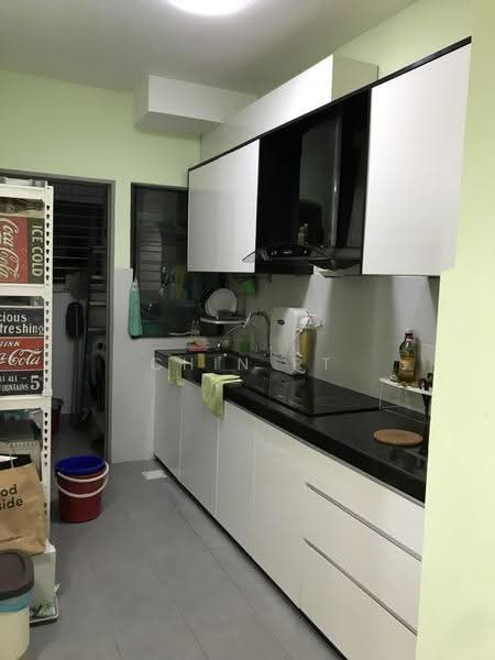 Kediaman Servis untuk Dijual di DK Senza - Chin PT - Kitchen - PropertyGuru.com.my