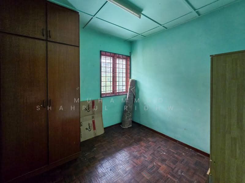 Apartment for Sale at Apartment Ros - Muhammad Shahrul Ridhwan Mehamad Nasir - Bedroom - PropertyGuru.com.my