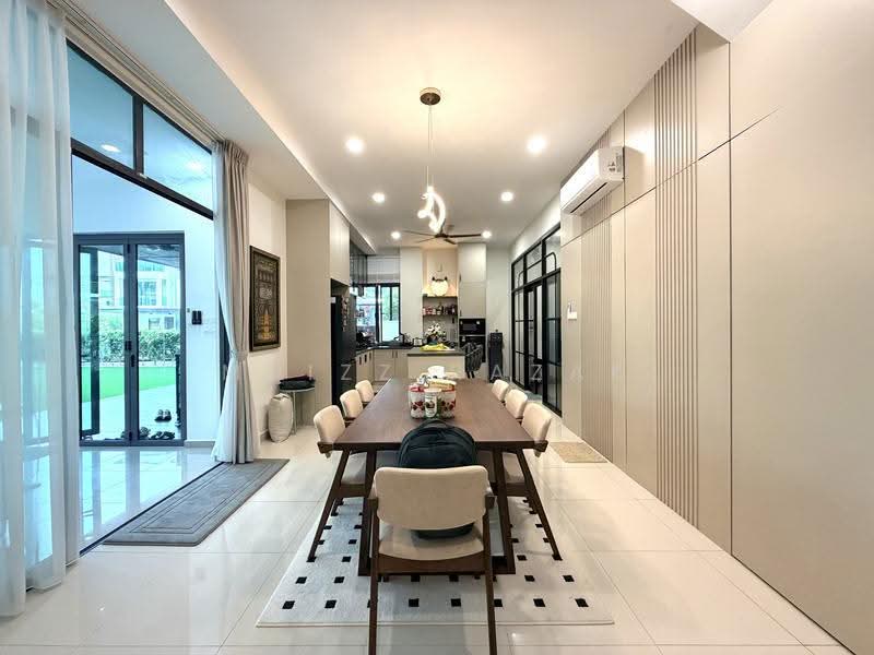 2.5-storey Terraced House for Sale in Nusaputra Timur (Puchong) - Muizz Razak - PropertyGuru.com.my