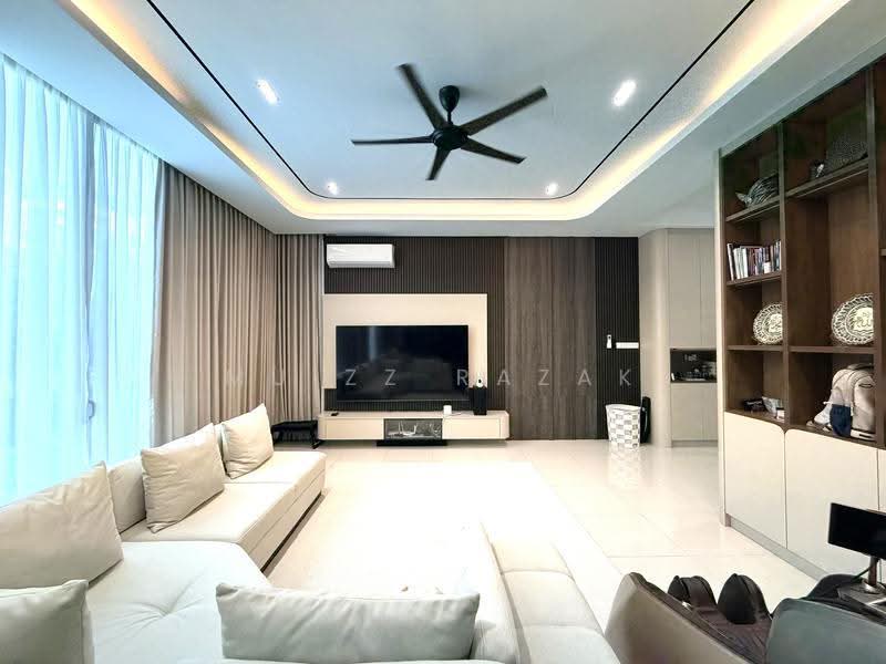 2.5-storey Terraced House for Sale in Nusaputra Timur (Puchong) - Muizz Razak - PropertyGuru.com.my