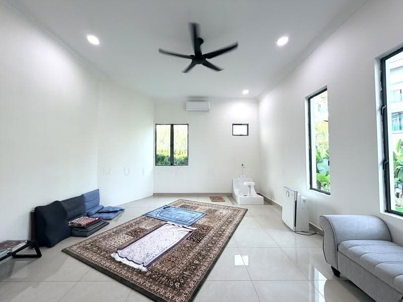 2.5-storey Terraced House for Sale in Nusaputra Timur (Puchong) - Muizz Razak - PropertyGuru.com.my