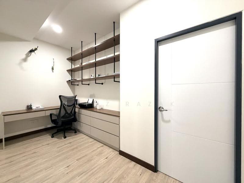2.5-storey Terraced House for Sale in Nusaputra Timur (Puchong) - Muizz Razak - PropertyGuru.com.my