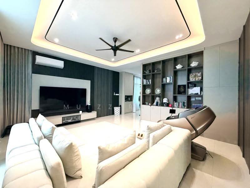 2.5-storey Terraced House for Sale in Nusaputra Timur (Puchong) - Muizz Razak - PropertyGuru.com.my