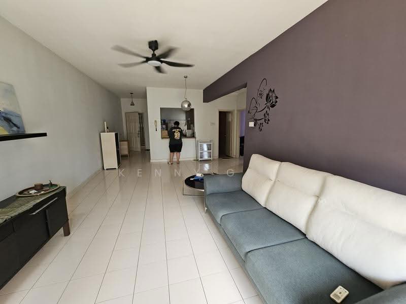 Kondominium untuk Dijual di Sri Putramas - Kenny Goh - Living Room - PropertyGuru.com.my