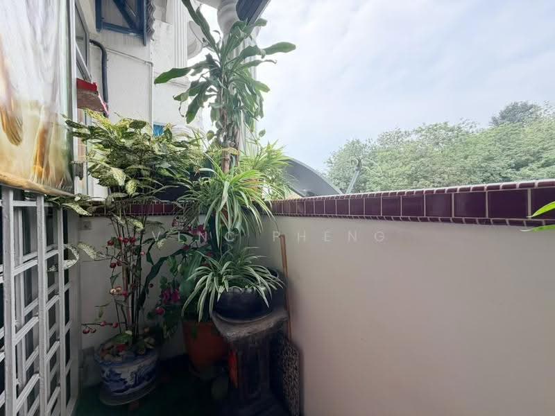 Pangsapuri untuk Dijual di Taman Cheng Ria - Vinc Pheng - Balcony - PropertyGuru.com.my