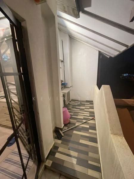 2-storey Terraced House for Rent in Lakeside Residences (Puchong) - Kevin Tan - Balcony - PropertyGuru.com.my