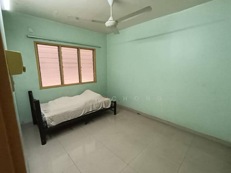 Apartment for Sale at Vista Lavender - Even Chong - Bedroom - PropertyGuru.com.my