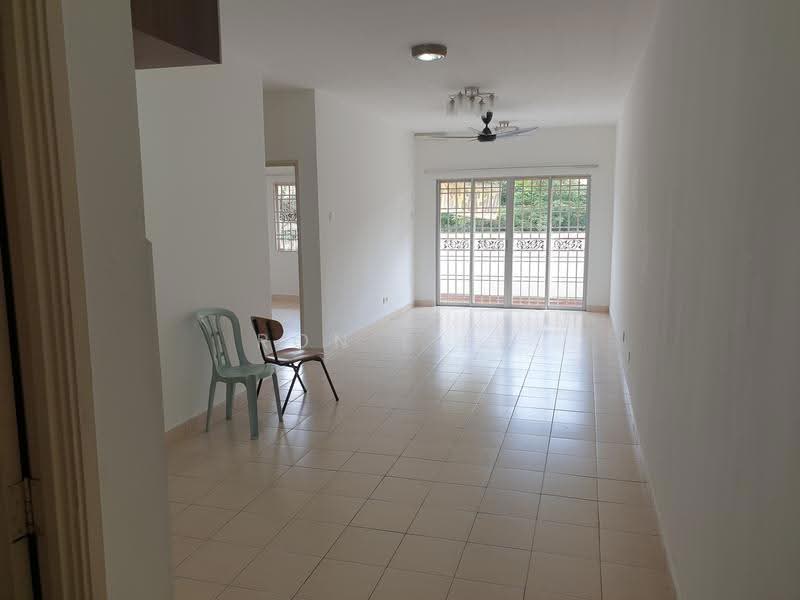 Apartment for Sale at Serdang Villa Apartment - Ron Liew - Living Room - PropertyGuru.com.my