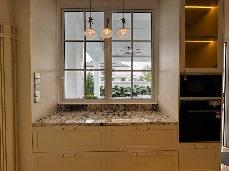 Rumah Banglo untuk Dijual di Eco Majestic (Semenyih) - Hilmi Ariffin - Kitchen - PropertyGuru.com.my