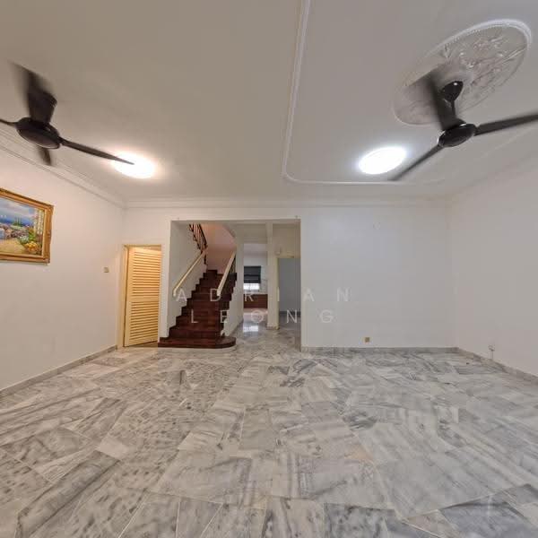 2-storey Terraced House for Sale in Bandar Kinrara (Selangor) - Adrian Leong - Interior - PropertyGuru.com.my