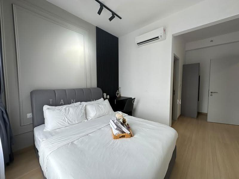 Kediaman Servis untuk Disewa di BeCentral @ i-City - Tan Wei Chuen - Bedroom - PropertyGuru.com.my