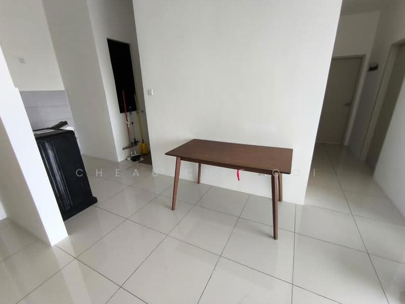 Kediaman Servis untuk Disewa di Vivo Executive Apartment - Cheau Chie Ooi - Dining Room - PropertyGuru.com.my