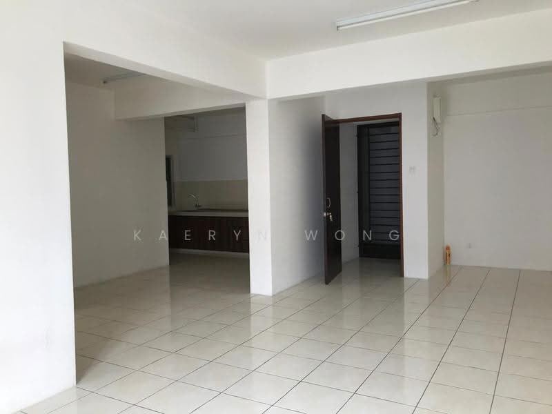 Apartment for Sale at Green Suria @ Bandar Tun Hussein Onn - Kaeryn Wong - Kitchen - PropertyGuru.com.my