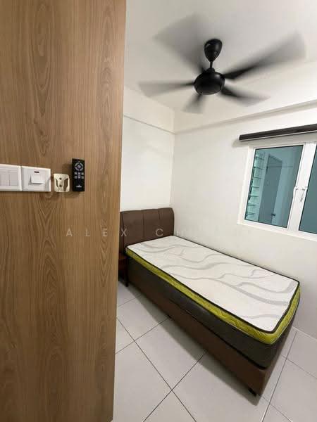 Kondominium untuk Disewa di Fairview Residence - Alex Cheah - Bedroom - PropertyGuru.com.my