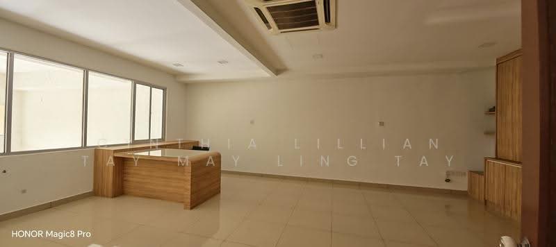 Kedai / Pejabat untuk Dijual di Seremban 2 (Negeri Sembilan) - Cynthia Lillian Tay May Ling Tay - Interior - PropertyGuru.com.my