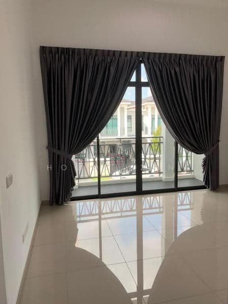 2-storey Terraced House for Sale in Johor Bahru (Johor) - Howes Izan - PropertyGuru.com.my