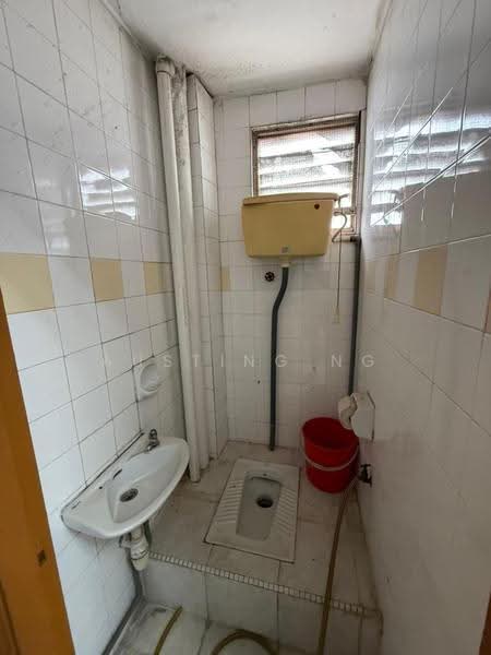 Shop / Office for Sale in Taman Larkin Perdana (Johor Bahru) - Austing Ng - Bathroom - PropertyGuru.com.my