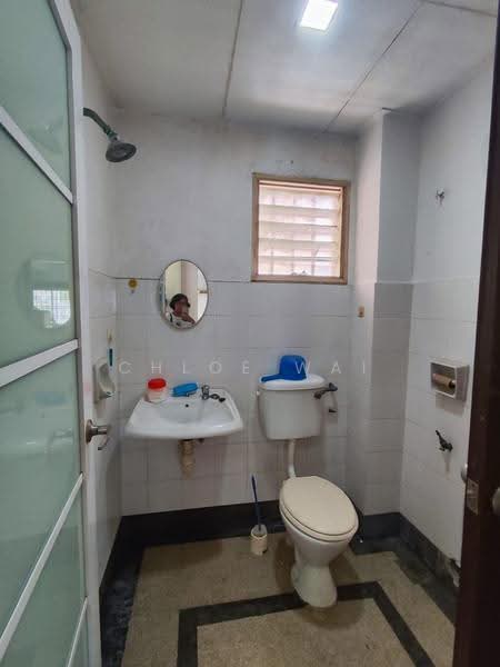 2-storey Terraced House for Sale in Taman Puncak Jalil (Seri Kembangan) - Chloe Wai - Bathroom - PropertyGuru.com.my