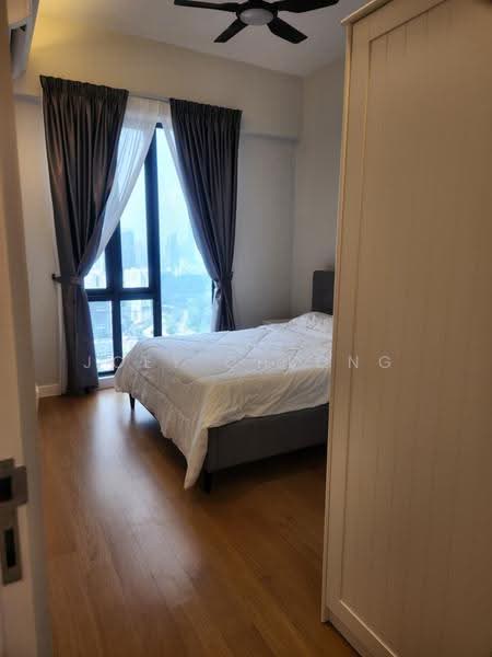 Kondominium untuk Dijual di The Sentral Suites - Joey Cheong - Bedroom - PropertyGuru.com.my