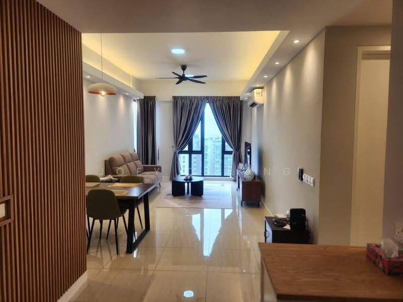 Kondominium untuk Dijual di The Sentral Suites - Joey Cheong - Living Room - PropertyGuru.com.my