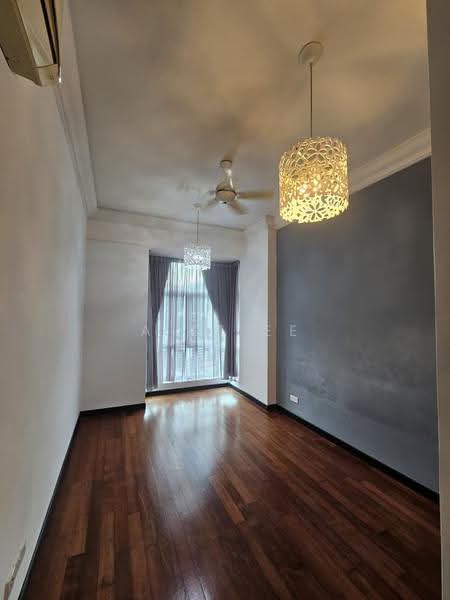 Kondominium untuk Dijual di Fettes Residence - A Ee Ee - Living Room - PropertyGuru.com.my