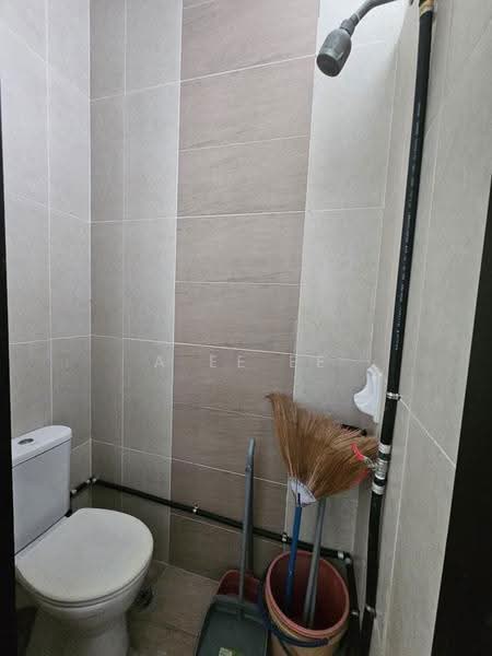 Kondominium untuk Dijual di Fettes Residence - A Ee Ee - Bathroom - PropertyGuru.com.my