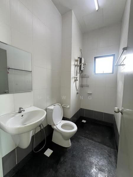 Condominium for Rent at Riverdale @ Usj One Park - Mk Wong - Bathroom - PropertyGuru.com.my