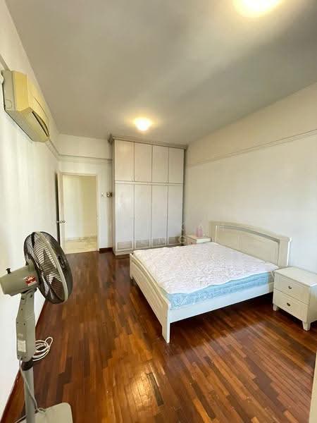 Kondominium untuk Dijual di Bukit Robson Condominium - Chen Kah Seng - Bedroom - PropertyGuru.com.my