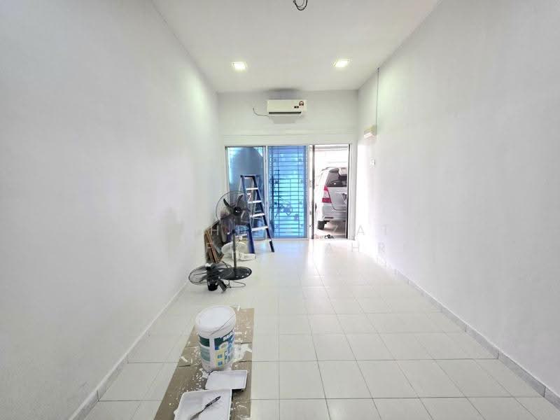 Rumah Teres untuk Dijual di Kampung Batu 9 Kebun Baru (Telok Panglima Garang) - Mohd Aizat Saiful Bahri - Interior - PropertyGuru.com.my