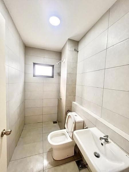 Rumah Teres 2-Tingkat untuk Disewa di Bandar Gamuda Cove (Dengkil) - Baxter Lim - Bathroom - PropertyGuru.com.my
