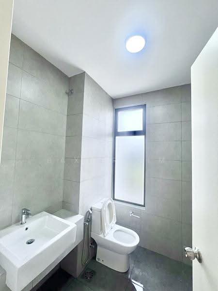 Rumah Teres 2-Tingkat untuk Disewa di Bandar Gamuda Cove (Dengkil) - Baxter Lim - Bathroom - PropertyGuru.com.my